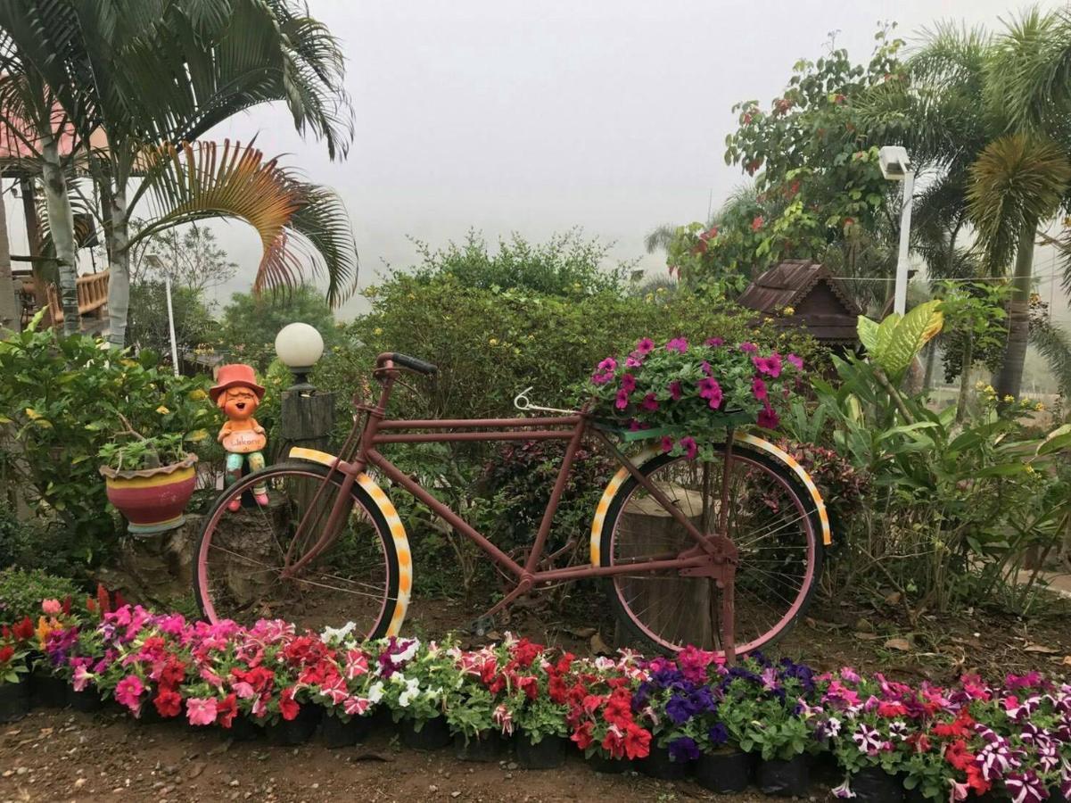 ภูน้ำทิพย์ รีสอร์ท Ban Huai Phai Exteriör bild